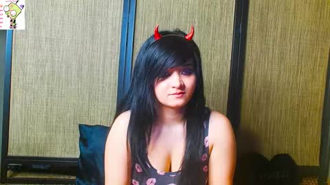 Snapshot of trixiedoescamcam chatting on February 2026 01:54:01 AM trixiedoescamcam online show from February 2026 01:54:01 AM