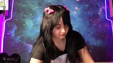 Snapshot of trixiedoescamcam chatting on April 2026 12:33:01 AM trixiedoescamcam online show from April 2026 12:33:01 AM