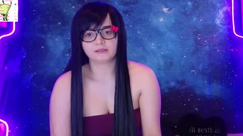 trixiedoescamcam online show from June 2026 05:07:01 PM