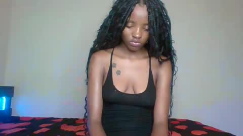 TRIXXI online show from December 2024 10:58:01 PM