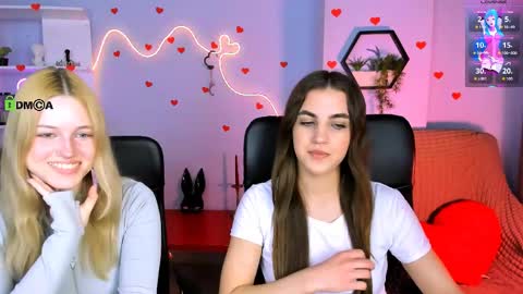 Trixy online show from April 2026 12:16:02 PM