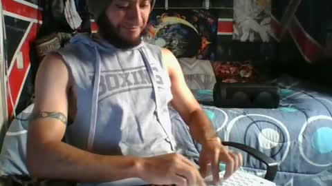 Snapshot of trizquelmen chatting on July 2026 04:42:02 PM Andrew online show from July 2026 04:42:02 PM