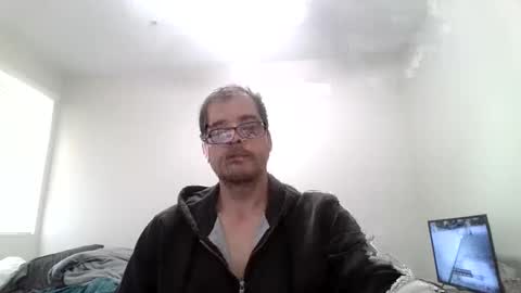 Snapshot of trod1975 chatting on November 2025 08:42:01 PM trod1975 online show from November 2025 08:42:01 PM