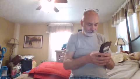 Snapshot of trodgers136 chatting on March 2025 06:47:02 PM TRodgers online show from March 2025 06:47:02 PM