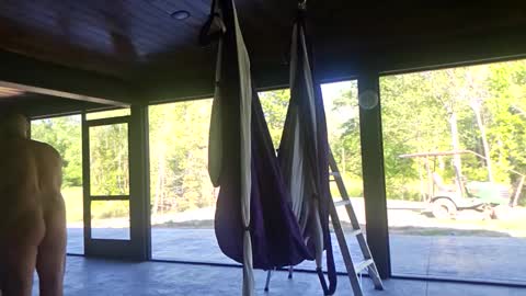 trojanswingers online show from April 2026 09:56:02 PM