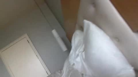 trojanswingers online show from May 2026 08:16:02 PM