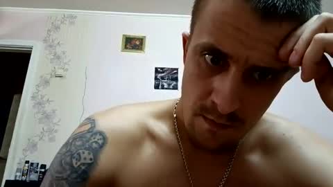 Adidas online show from November 2025 09:35:01 PM