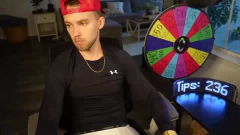 Troy Green online show from November 2025 10:10:02 PM