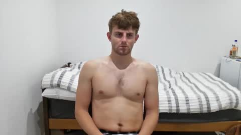Snapshot of troy_w chatting on February 2026 06:00:02 PM troy_w online show from February 2026 06:00:02 PM