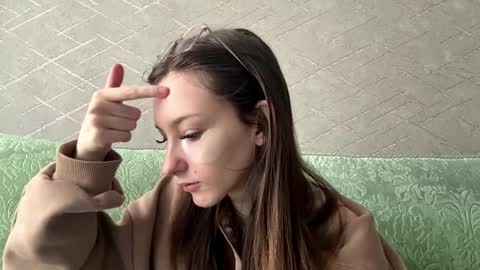 Hello Viola here   Help me to make 50 thumbs up 333 online show from April 2026 09:36:01 AM