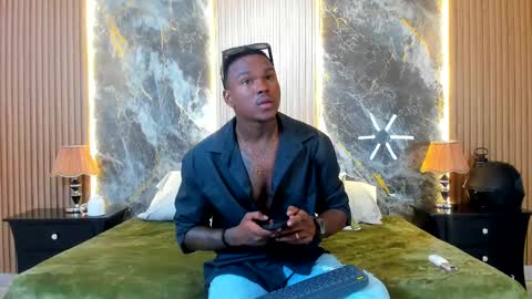 Troy Khalil online show from February 2025 07:05:02 PM