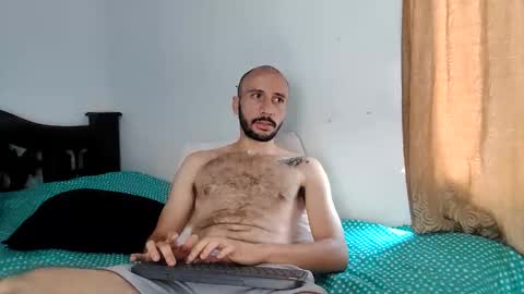 Snapshot of troytis chatting on November 2025 01:56:02 PM Troy online show from November 2025 01:56:02 PM