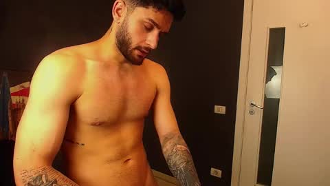 TroyWade online show from May 2026 06:04:02 PM