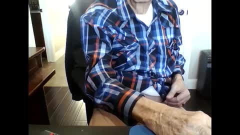 chuck trucker- skp online show from December 2024 08:39:01 PM