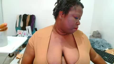 Snapshot of truebella30 chatting on October 2025 08:26:02 AM TrueBella30 online show from October 2025 08:26:02 AM