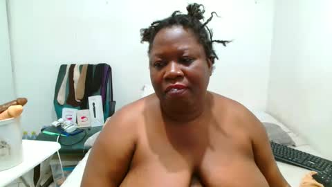 Snapshot of truebella30 chatting on November 2025 02:03:02 AM TrueBella30 online show from November 2025 02:03:02 AM