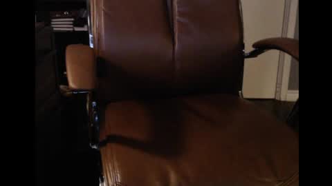 Snapshot of trvler72 chatting on April 2026 02:27:02 AM trvler72 online show from April 2026 02:27:02 AM