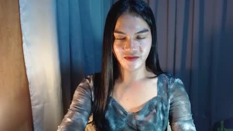Snapshot of ts_afamhunterxx chatting on November 2025 12:00:01 AM Goddess Mira online show from November 2025 12:00:01 AM