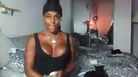 Amber White online show from September 2025 03:39:02 AM