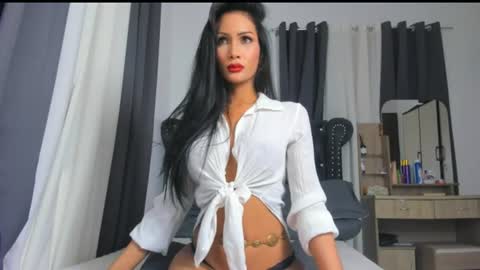 Bella online show from July 2026 06:57:01 PM