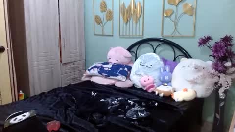 SHENA  online show from January 2025 09:42:01 PM