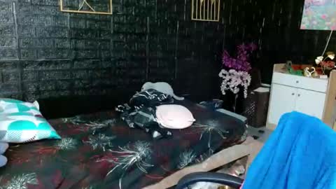 Snapshot of tsempress chatting on March 2026 03:01:02 AM SHENA online show from March 2026 03:01:02 AM