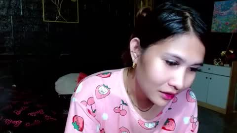 Snapshot of tsempress chatting on April 2026 01:41:01 PM SHENA online show from April 2026 01:41:01 PM