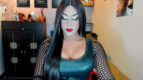 Nicoleeee online show from June 2026 09:25:01 PM