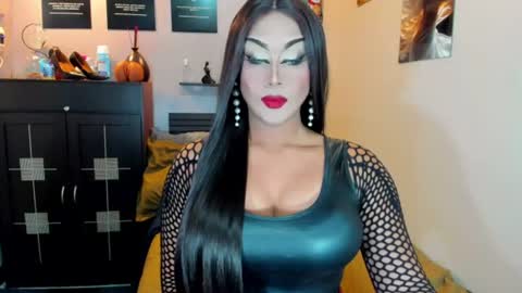 Nicoleeee online show from July 2026 09:14:01 PM
