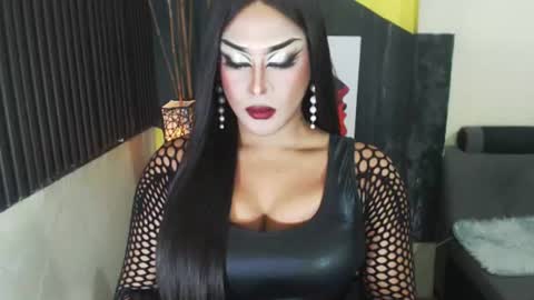 Nicoleeee online show from July 2026 09:09:02 PM