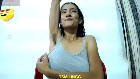 Snapshot of tsmilingg chatting on September 2025 01:06:02 AM Dulce online show from September 2025 01:06:02 AM