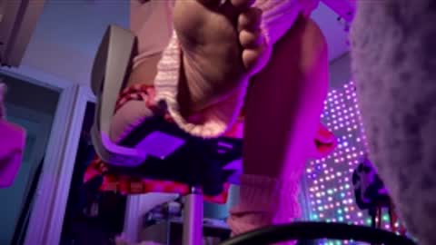 Snapshot of tsunderenextdoor chatting on November 2025 05:34:01 PM MOCHI NEXT DOOR online show from November 2025 05:34:01 PM