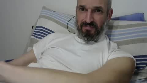Snapshot of tu_bomberono chatting on February 2025 09:21:02 PM tu_bomberono online show from February 2025 09:21:02 PM