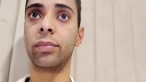 Snapshot of tunisiensexyguy chatting on January 2025 05:48:01 AM TunisienSexyGuy online show from January 2025 05:48:01 AM