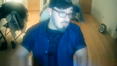 Snapshot of tuscan_taurus chatting on November 2025 02:55:02 AM tuscan_taurus online show from November 2025 02:55:02 AM