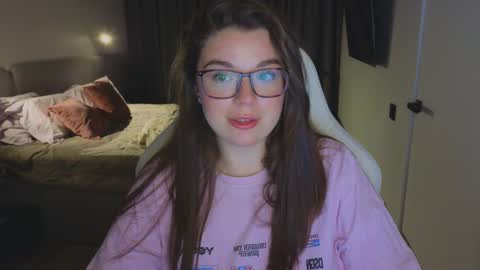 Ariana online show from September 2025 08:09:01 PM