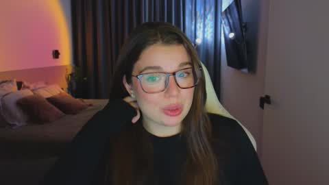 Ariana online show from October 2025 08:39:01 PM