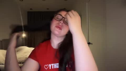 Ariana online show from May 2026 08:28:01 PM