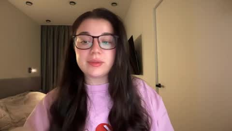 Ariana online show from May 2026 08:32:01 PM