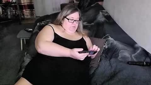 Lana online show from March 2026 01:01:02 AM