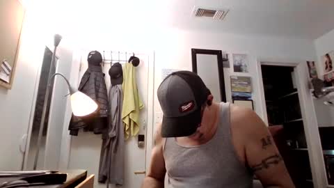 Snapshot of tweeter74 chatting on January 2025 09:41:02 PM Tweeter74 online show from January 2025 09:41:02 PM