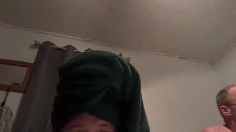 twig476 online show from November 2025 06:17:02 AM