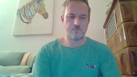 twiga72 online show from February 2026 04:19:01 PM