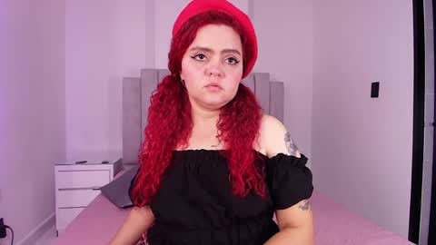 Twiggy online show from June 2026 03:42:01 AM