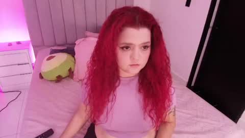 Twiggy online show from June 2026 03:15:02 AM