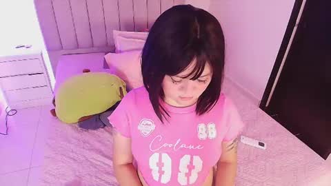 Twiggy online show from June 2026 03:11:01 AM