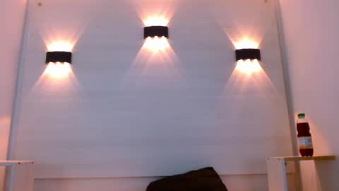 Snapshot of twink_bunny chatting on December 2025 12:32:02 PM samu online show from December 2025 12:32:02 PM