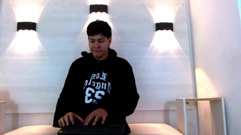 Snapshot of twink_bunny chatting on December 2025 12:03:02 PM samu online show from December 2025 12:03:02 PM