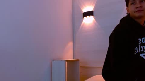 Snapshot of twink_bunny chatting on December 2025 12:44:02 PM samu online show from December 2025 12:44:02 PM