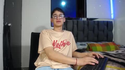 Mr Daren online show from January 2025 06:03:02 PM